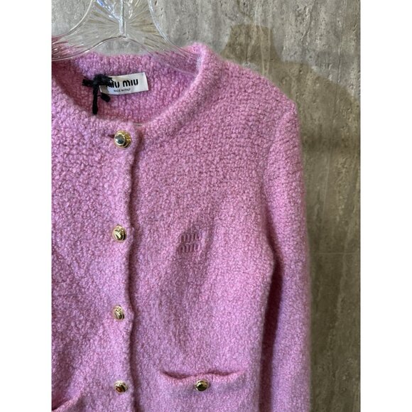 Miu Miu Pink Bouclé Wool-Blend Button-Up Cardigan With Pockets - Picture 7 of 16